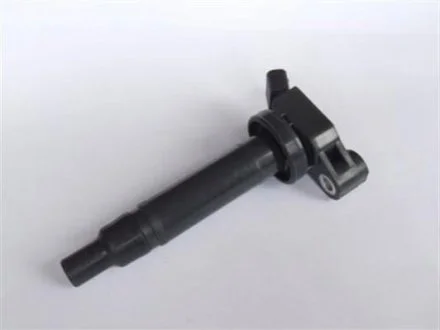 TOYOTA Катушка зажигания Avensis 1,4-1,8 00-, Corolla 1,4-1,8 00-, RAV 4, Yaris. для Toyota, Lexus, Citroen, Peugeot MAGNETI MARELLI BAEQ126 фото товару