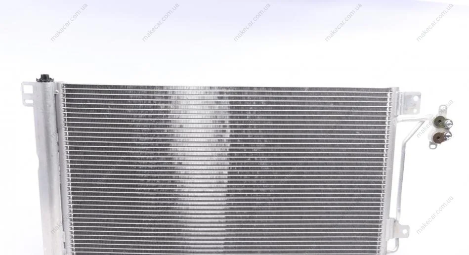 <strong>Радіатор кондиціонера MULTIVAN/T5 1.9-3.2 03-15 MAHLE AC 672 000S (фото 1)</strong>