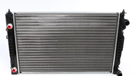 Радіатор охолодження двигуна A4 1.6i/1.8T/1.9TDI 95-00 AT +/-AC для Audi, Volkswagen, Skoda MAHLE CR 132 000S фото товару
