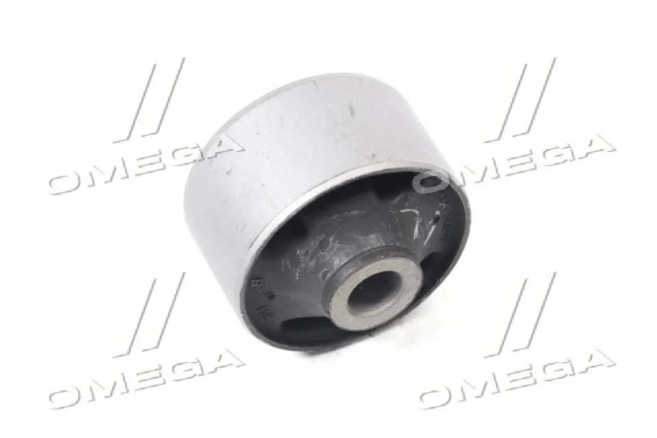 <strong>Сайлентблок переднього важеля MANDO DCC010712 (фото 1)</strong>