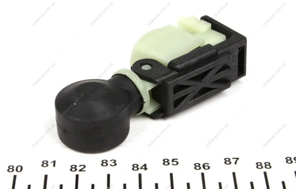 <strong>Кінцевик троса селектора КПП MERCEDES-BENZ 9012680143 (фото 1)</strong>