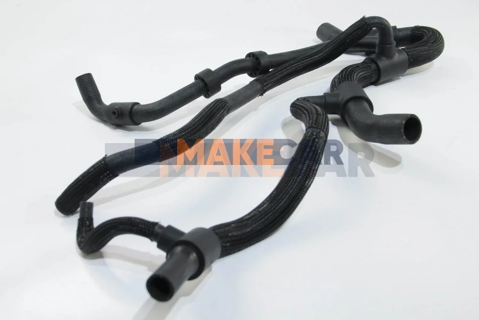 <strong>Патрубок системи охолодження Master III 2.3dCi 10- METALCAUCHO 98163 (фото 1)</strong>