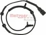 <strong>Датчик ABS METZGER 0900832 (фото 1)</strong>