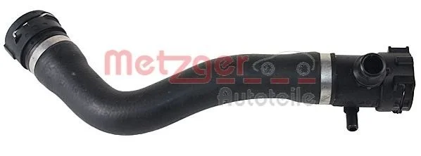 <strong>Патрубок системы охлаждения резиновый с фитингами METZGER 2420604 (фото 1)</strong>