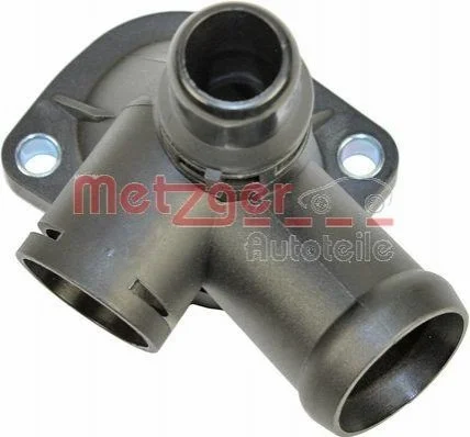 <strong>Фланець системи охолодження пластиковий METZGER 4010047 (фото 1)</strong>