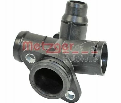 <strong>Фланець системи охолодження пластиковий METZGER 4010158 (фото 1)</strong>
