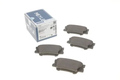 Гальмівні колодки дискові для Lexus, Toyota, Pontiac MEYLE 025 243 3815 фото товару