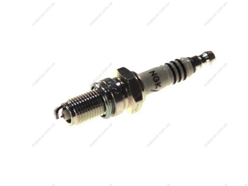 <strong>Свеча зажигания NGK 2202 (фото 1)</strong>
