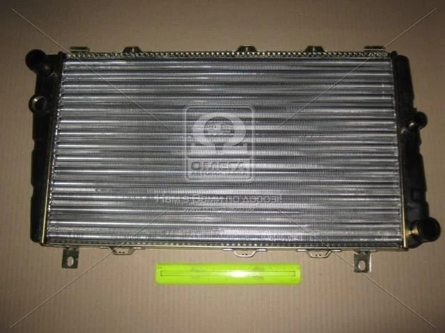 <strong>Радіатор охолоджування NISSENS 64011 (фото 1)</strong>
