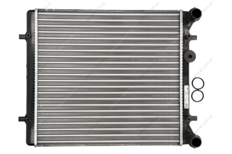 <strong>Радіатор охолоджування NISSENS 641011 (фото 1)</strong>