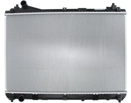 Радіатор системи охолодження для Suzuki NISSENS 64200 фото товару