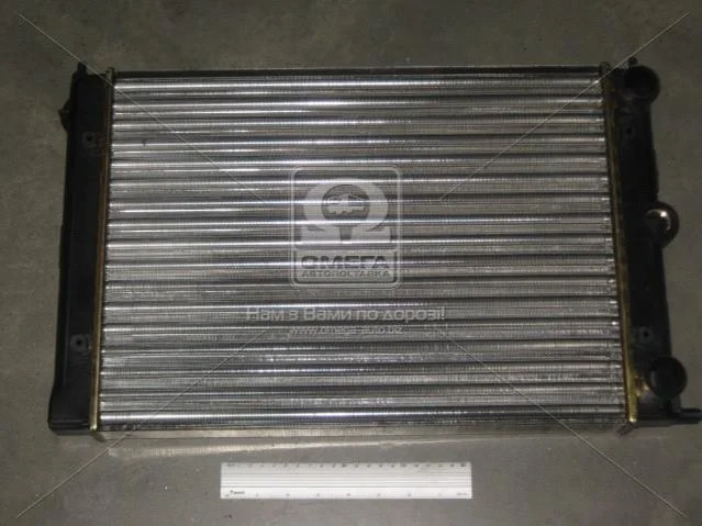 <strong>Радіатор охолоджування NISSENS 651631 (фото 1)</strong>