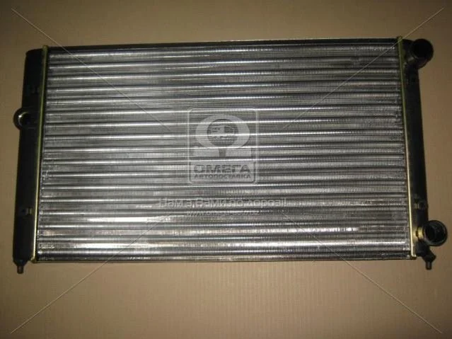 <strong>Радіатор охолоджування NISSENS 651941 (фото 1)</strong>
