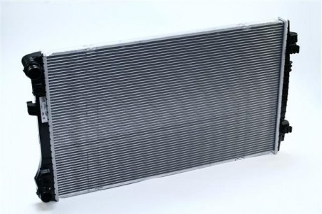 Радиатор системы охлаждения NISSENS 65303 (фото 1)