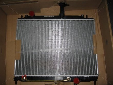 Радиатор NISSENS 67504 (фото 1)