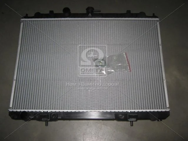 <strong>Радіатор охолоджування NISSENS 68705A (фото 1)</strong>