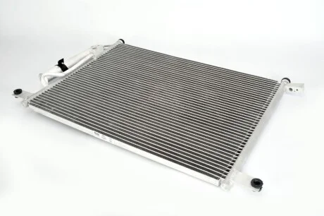 Конденсер кондиціонера для Chevrolet, Daewoo NISSENS 94641 фото товару