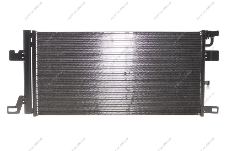 <strong>Конденсатор кондиціонера AUDI A4 15- (вир-во) NRF 350584 (фото 1)</strong>