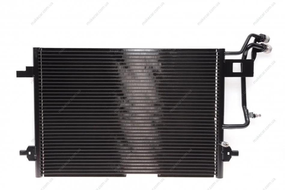 <strong>Конденсатор кондиціонера AUDI A4 94- (вир-во) NRF 35199 (фото 1)</strong>
