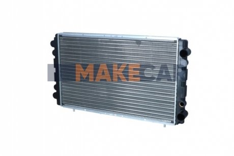 Радиатор охлаждения двигателя NRF 50403 (фото 1)