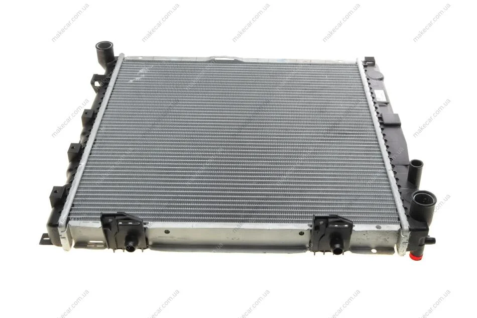 <strong>Радиатор системы охлаждения двигателя NRF 53876 (фото 1)</strong>