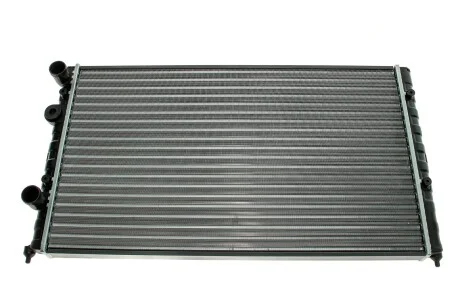 Основний радіатор Seat Cordoba 1.8, 2.0 93-99, Ibiza 1.6, 2.0 95-// VW Caddy II 1.9d 95-04, Polo 1.6i,1.9d 95-01 для NRF 58093 фото товару