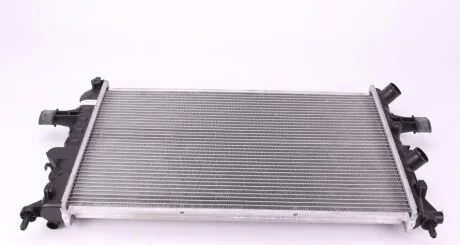 Радіатор для Opel, Vauxhall NRF 58176 фото товару