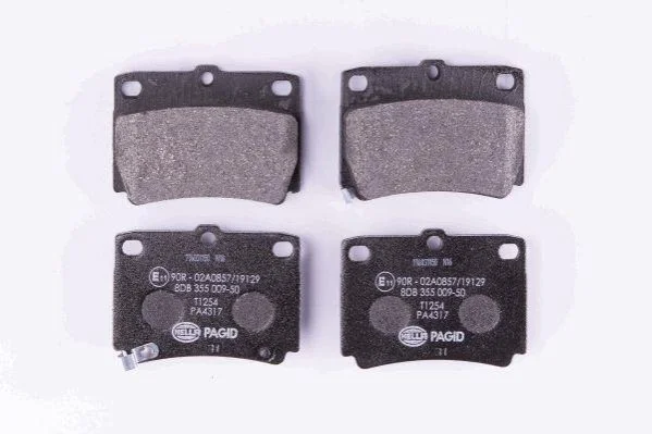 <strong>Гальмівні колодки Pajero/Pajero Sport 90-15 1.8-3.0 PAGID 8DB355009-501 (фото 1)</strong>