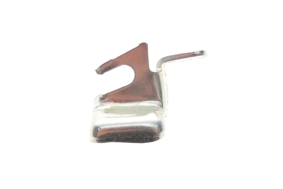 <strong>Кронштейн дросельної заслонки 1,4 / 1,6 8V Renault Logan, MCV, Sandero Renault RENAULT 8200545903 (фото 1)</strong>