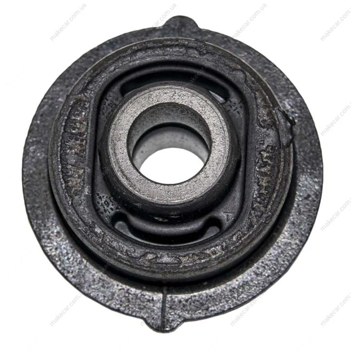<strong>Сайлентблок SATO TECH PS13681 (фото 1)</strong>