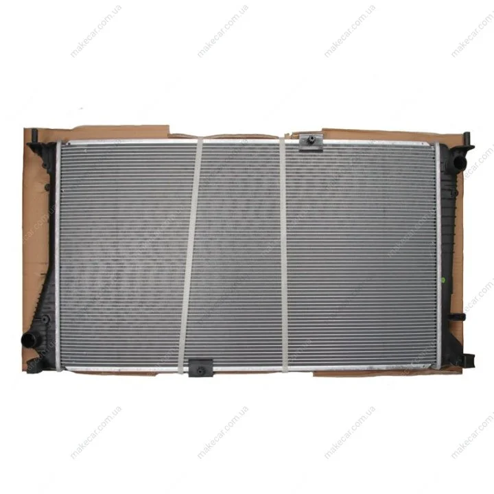 <strong>Радіатор охолодження двигуна SATO TECH R12110 (фото 1)</strong>