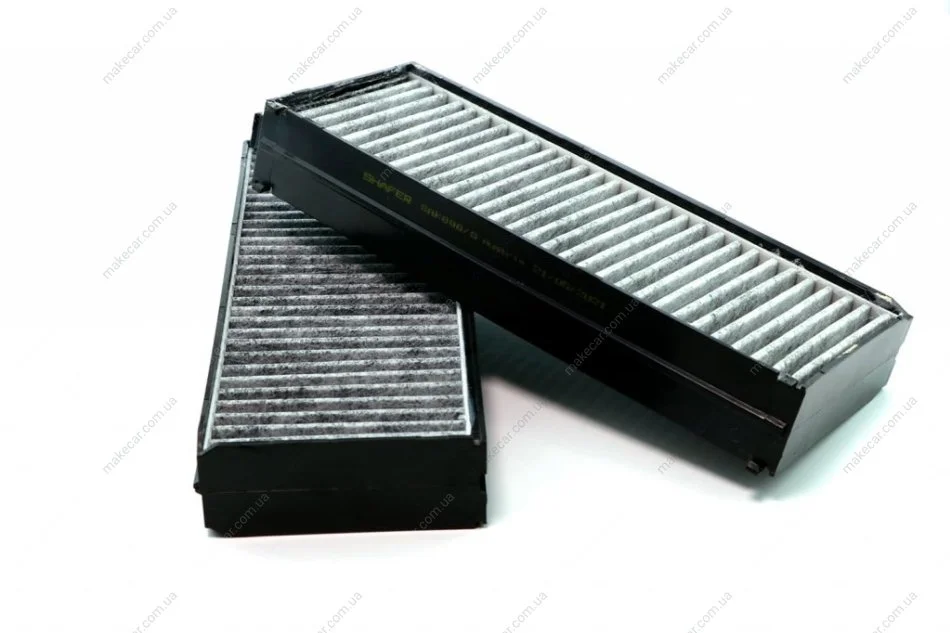 <strong>Фільтр салону Huyndai Santa Fe I, Sonata IV, Trajet, 01-08, (2 шт), вугільний SHAFER SAK896S (фото 1)</strong>