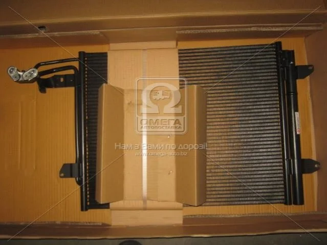 <strong>Радіатор охолодження Korando C (13-) G20D АКПП SsangYong SSANGYONG 2131034620 (фото 1)</strong>