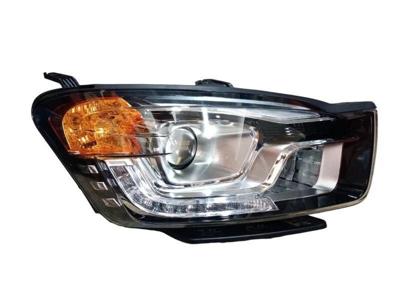 <strong>Фара правая Korando C (13-) +LEVELING,+DRL SsangYong SSANGYONG 8310634100 (фото 1)</strong>