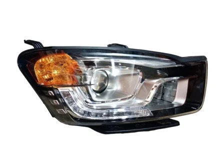 Фара права Korando C (коректор+ДХВ) SsangYong для SSANGYONG 8310634100 фото товару