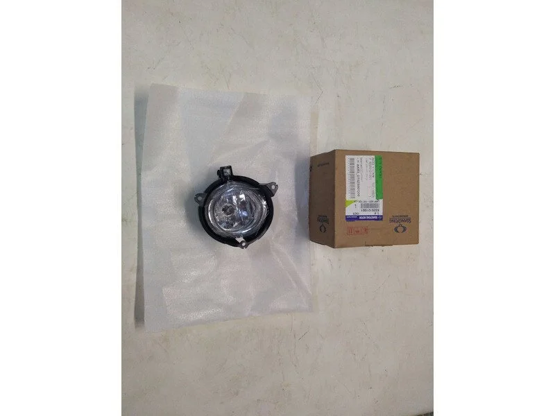<strong>Фара протитуманна ліва Actyon (07-) SsangYong SSANGYONG 8320121001 (фото 1)</strong>