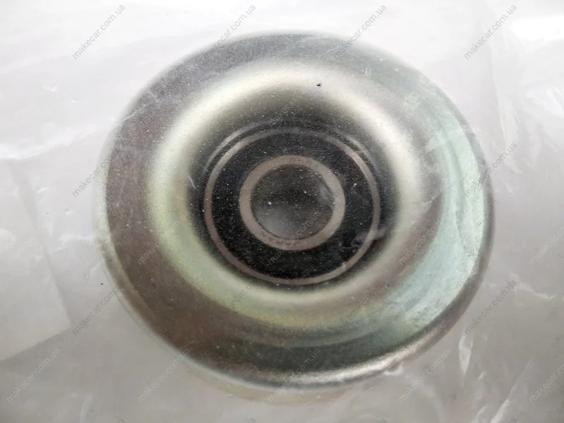 <strong>Ролик натяжний пас поліклиновий SUBARU 23770AA020 (фото 1)</strong>
