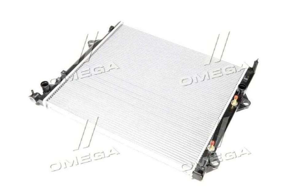 <strong>Радіатор охолодження TOYOTA LAND CRUISER PRADO 09- TEMPEST TP.15646822 (фото 1)</strong>