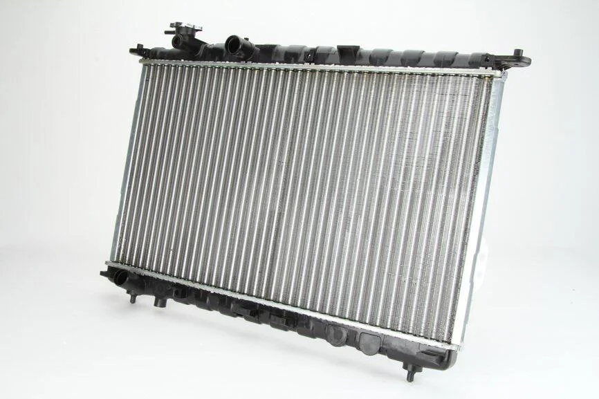 <strong>Радіатор THERMOTEC D70506TT (фото 1)</strong>