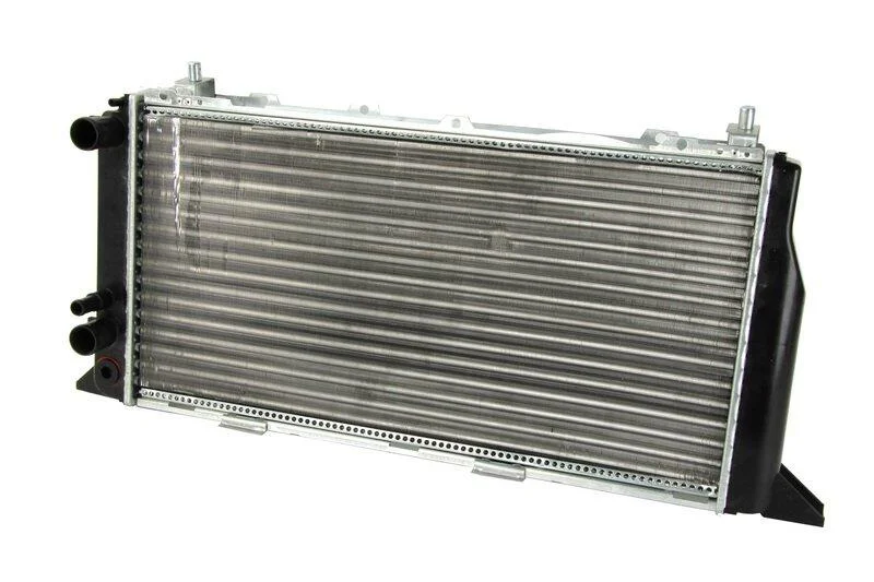 <strong>Радіатор THERMOTEC D7A020TT (фото 1)</strong>