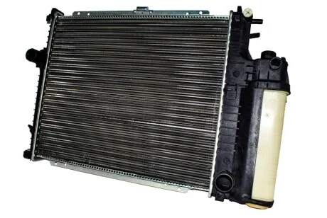 Радіатор двигуна для BMW THERMOTEC D7B003TT фото товару