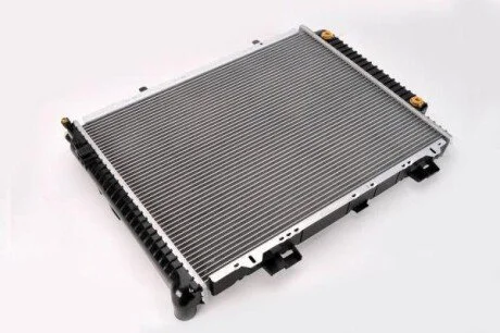 Радіатор для Mercedes THERMOTEC D7M024TT фото товару