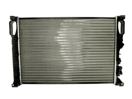 Радіатор для Mercedes THERMOTEC D7M031TT фото товару