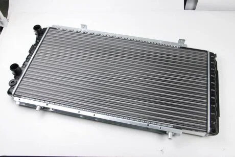 Радіатор для THERMOTEC D7P001TT фото товару