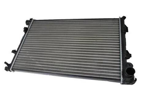 Радіатор для Fiat, Great Wall, Peugeot, Citroen, Toyota THERMOTEC D7P004TT фото товару
