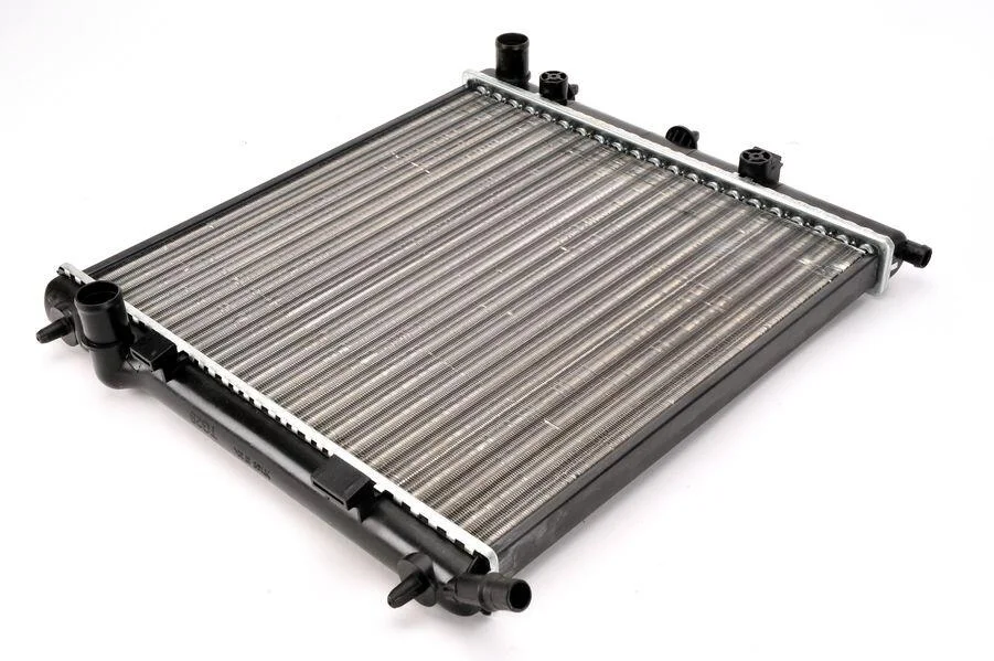 <strong>Радіатор THERMOTEC D7P020TT (фото 1)</strong>