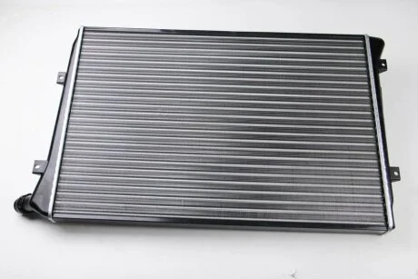 Радіатор для THERMOTEC D7W036TT фото товару