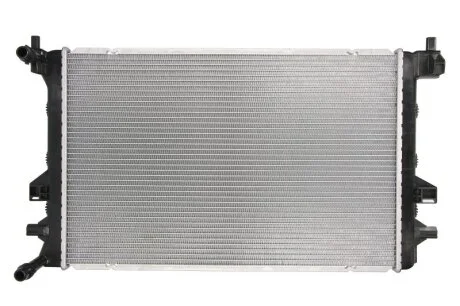 Радіатор для Seat, Audi, Volkswagen, Skoda THERMOTEC D7W074TT фото товару