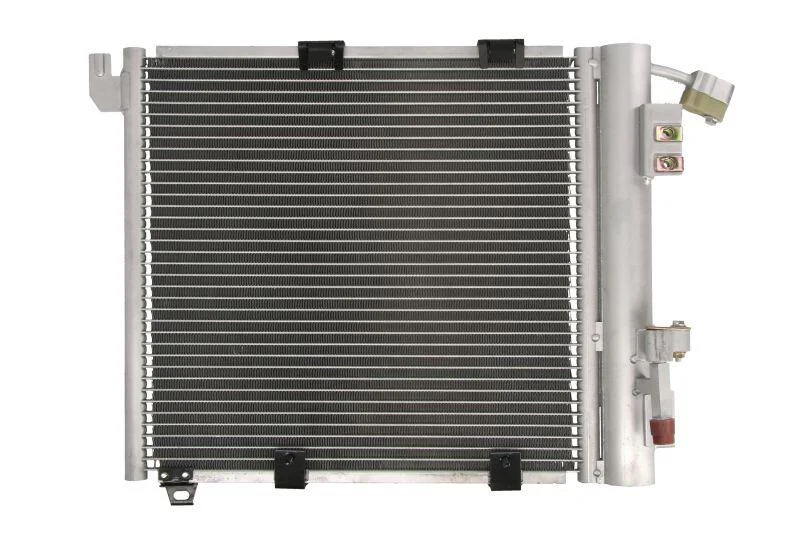 <strong>Радіатор кондиціонера THERMOTEC KTT110000 (фото 1)</strong>