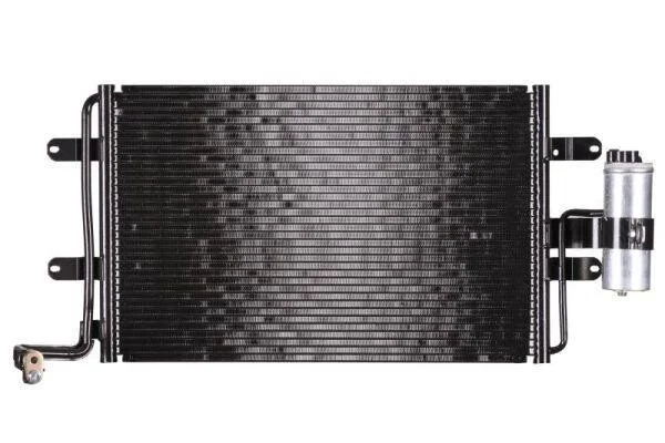 <strong>Радіатор кондиціонера THERMOTEC KTT110003 (фото 1)</strong>